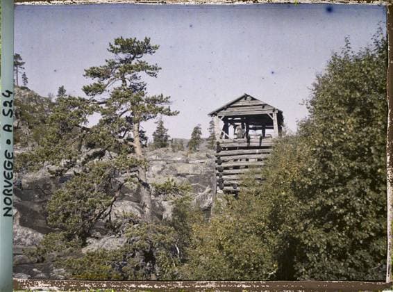 RECORD DATE NOT STATED Roldal, Norway Vieux Moulin , 1910 - Voyage of Albert Kahn and Auguste LÃ on in Scandinavia - (August 9 - September 14) (French - ï»¿Roldal , Norvege Vieux moulin). Landscape, mill, hydraulic installation, vegetation , botany, Nature , Environment, Habitat , Architecture, From KaukÃ li to Briedfond Old Moulin Copyright: xpiemagsx AKahnlpie020223-15513 !ACHTUNG AUFNAHMEDATUM GESCHÄTZT!