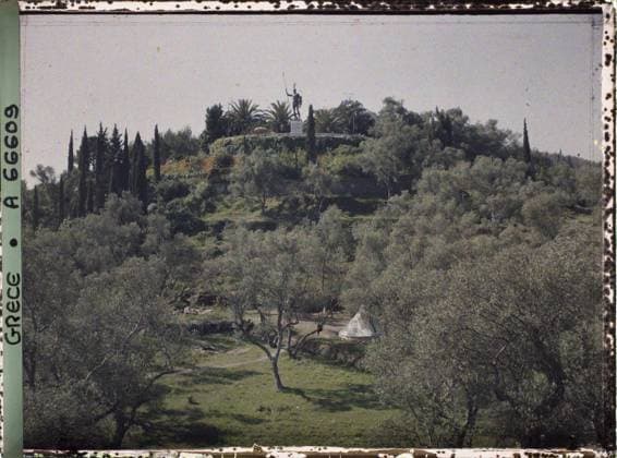RECORD DATE NOT STATED Corfu, Greece the Achilleion - The Park , 1913 - Balkans, Italy - Jean Brunhes and Auguste LÃ on - (September - October 23) (French - ï»¿Corfou , Grece L Achilleion - Le Parc). Statue, legend , myth, villa, park , garden, palace , castle, vegetation , botany, Art, Habitat , Architecture, Nature , Environment, Greece, Corfu, Achilleion - Le Parc Copyright: xpiemagsx AKahnlpie020223-1400 !ACHTUNG AUFNAHMEDATUM GESCHÄTZT!