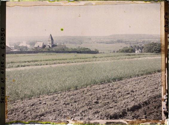RECORD DATE NOT STATED Triel, France , 1930 - Ile -de -France - StÃ phane Passet - (June 28 -July 8) (French - ï»¿Triel , France). Landscape, agriculture , breeding, river, bell tower, field, hydrography, Nature , environment, economic activity, Ile de France, Triel, various culture Copyright: xpiemagsx AKahnlpie020223-22323 !ACHTUNG AUFNAHMEDATUM GESCHÄTZT!
