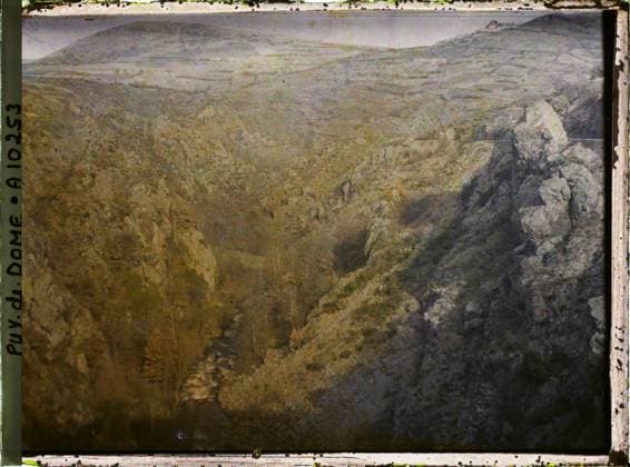 RECORD DATE NOT STATED Ardes, France , 1916-1917 - Auvergne - StÃ phane Passet - (September 1916 - February 1917) (French - ï»¿Ardes , France). Landscape, mont , mountain, waterfall, river, hydrography, gorge, cliff, Nature , Environment, France, Ardes, VallÃ e de la Couze in Ardes Copyright: xpiemagsx AKahnlpie020223-9490 !ACHTUNG AUFNAHMEDATUM GESCHÄTZT!