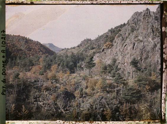 RECORD DATE NOT STATED VallÃ e de Valbeleix, France , 1916-1917 - Auvergne - StÃ phane Passet - (September 1916 - February 1917) (French - ï»¿VallÃ e de Valbeleix , France). Landscape, Mont , Mountain, Forest , Wood, Vegetation , botany, Cliff, Nature , Environment, France, autumn effects taken in the Valbeleix valley Copyright: xpiemagsx AKahnlpie020223-9465 !ACHTUNG AUFNAHMEDATUM GESCHÄTZT!