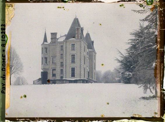 RECORD DATE NOT STATED Puy-de-DÃ me, France , 1916-1917 - Auvergne - StÃ phane Passet - (September 1916 - February 1917) (French - ï»¿Puy-de-DÃ me , France). Snow, tower, fireplace, palace , castle, Habitat , Architecture, Snow and frost effects Copyright: xpiemagsx AKahnlpie020223-9521 !ACHTUNG AUFNAHMEDATUM GESCHÄTZT!