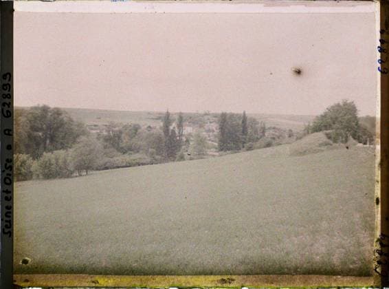 RECORD DATE NOT STATED Tessancourt , France , 1930 - Ile -de -France - StÃ phane Passet - (June 28 -July 8) (French - ï»¿Tessancourt , France). Landscape, agriculture , breeding, valley, field, agglomeration panorama, Nature , Environment, Economic Activity, Habitat , Architecture, Ile de France, Tessancourt, budding wheat field and view of the village Copyright: xpiemagsx AKahnlpie020223-22234 !ACHTUNG AUFNAHMEDATUM GESCHÄTZT!