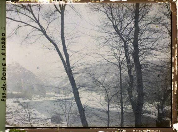 RECORD DATE NOT STATED Issoire, France , 1916-1917 - Auvergne - StÃ phane Passet - (September 1916 - February 1917) (French - ï»¿Issoire , France). Landscape, mont , mountain, snow, valley, river, hydrography, Nature , Environment, France, near Issoire, winter effects, surroundings of Issoire Copyright: xpiemagsx AKahnlpie020223-9541 !ACHTUNG AUFNAHMEDATUM GESCHÄTZT!