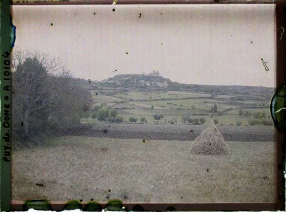 RECORD DATE NOT STATED Vedable, France , 1916-1917 - Auvergne - StÃ phane Passet - (September 1916 - February 1917) (French - ï»¿Vodable , France). Landscape, mont , mountain, hay, field, Nature , Environment, France, voidable, view of Ronziere Copyright: xpiemagsx AKahnlpie020223-9955 !ACHTUNG AUFNAHMEDATUM GESCHÄTZT!