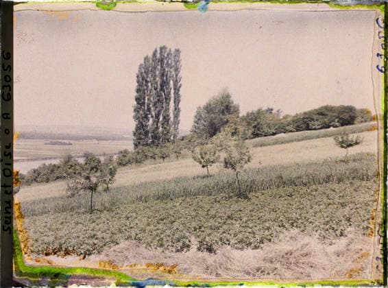 RECORD DATE NOT STATED Triel, France , 1930 - Ile -de -France - StÃ phane Passet - (June 28 -July 8) (French - ï»¿Triel , France). Landscape, agriculture , breeding, river, valley, field, vegetation , botany, Nature , environment, economic activity, Ile de France, Triel, various cultures Copyright: xpiemagsx AKahnlpie020223-22327 !ACHTUNG AUFNAHMEDATUM GESCHÄTZT!