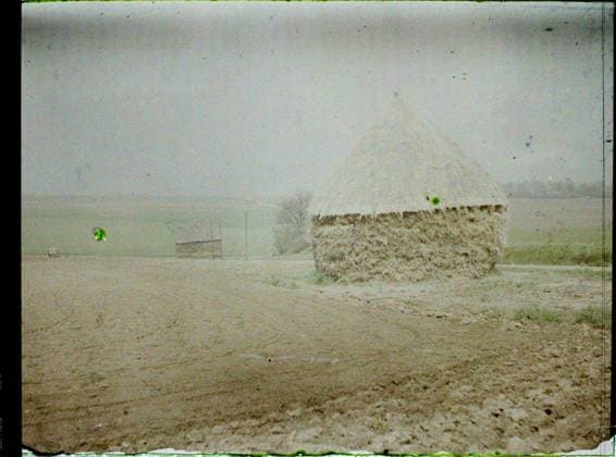 RECORD DATE NOT STATED Vallngoujard, France , 1930 - Ile -de -France - StÃ phane Passet - (June 28 -July 8) (French - ï»¿Vallngoujard , France). Landscape, agriculture , breeding, hay, field, Nature , environment, economic activity Copyright: xpiemagsx AKahnlpie020223-22608 !ACHTUNG AUFNAHMEDATUM GESCHÄTZT!