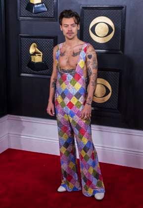 Entertainment Bilder des Tages February 5, 2023, Los Angeles, California, USA: Harry Styles on the red carpet of the 65th Annual Grammy Awards held on Sunday February 5, 2023 at Crypto Arena in Los Angeles, California. PI Los Angeles USA - ZUMAp124 20230205_zaa_p124_001 Copyright: xJAVIERxROJASx