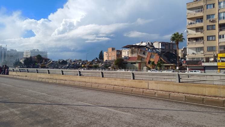 Collapsed buildings at Iskenderun in Hatay, south of Turkey near Syrian border. A powerful earthquake has hit a wide area in south-eastern Turkey, near the Syrian border, killing more than 300 people and trapping many others. Copyright: AhmetxYukus 17837806