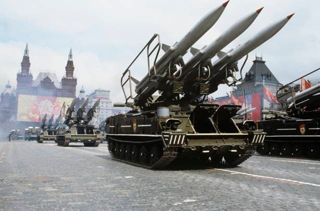 Military Parade 508520 09.05.1985 A military parade on Red Square on the day of celebration of the Soviet people s Victory in the great Patriotic War 1941-1945. Sergey Guneev Sputnik Moscow Russia  Copyright: xSergeyxGuneevx