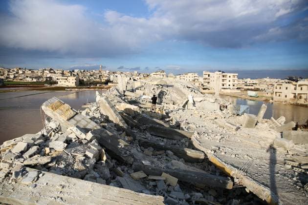 February 7, 2023, Sarmada, Idlib governorate, Syria: Idlib, Syria. 07 February 2023. Members of the Syrian Civil Defence undertake rescue operations in the city of Sarmada, in the Idlib governorate, in the aftermath of a major earthquake in the region. On Tuesday afternoon the number of victims in Sarmada reached 75 dead and more than 80 injured. The damage to road and infrastructures has added further complexity to the rescue operations and the delivery of aid to many areas affected by the earthquake in northwest Syria Sarmada Syria - ZUMAd99_ 20230207_zap_d99_071 Copyright: xJumaxMohammadx