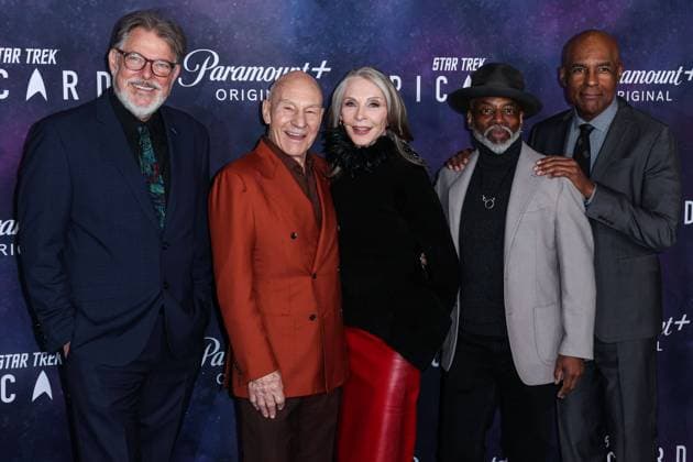 Bilder des Jahres 2023, Entertainment 02 Februar Entertainment Themen der Woche KW06 Los Angeles Premiere Of Paramount+ s Original Series Star Trek: Picard Third And Final Season Jonathan Frakes, Sir Patrick Stewart, Gates McFadden, LeVar Burton and Michael Dorn arrive at the Los Angeles Premiere Of Paramount+ s Original Series Star Trek: Picard Third And Final Season held at the TCL Chinese Theatre IMAX on February 9, 2023 in Hollywood, Los Angeles, California, United States. TCL Chinese Theatre IMAX, Hollywood, Los Angeles, California California United States  Copyright: xImagexPressxAgencyx originalFilename: collin-losangel230209_npljX.jpg