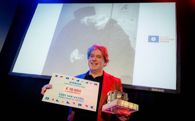 HILVERSUM - Eddy van Wessel wins the Silver Camera. The prize is for the best journalistic photo of the past year. ANP MARCO DE SWART netherlands out - belgium out