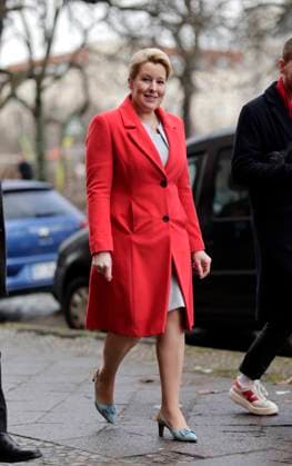 Franziska Giffey, Regierende Buergermeisterin von Berlin, gibt in der Evangelischen Schule Friedrichshain ihre Stimme zur Wahl des Berliner Abgeordnetenhaus ab, DEU, Berlin, 12.02.2023 *** Franziska Giffey, governing mayor of Berlin, casts her vote in the election for the Berlin House of Representatives at the Evangelische Schule Friedrichshain, DEU, Berlin, 12 02 2023