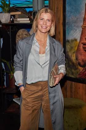 Valerie Niehaus - Verleihung des Blaue Blume Award 2023 von Romance TV in THE REED in Berlin am 15.02.2023. Blaue Blume Award 2023