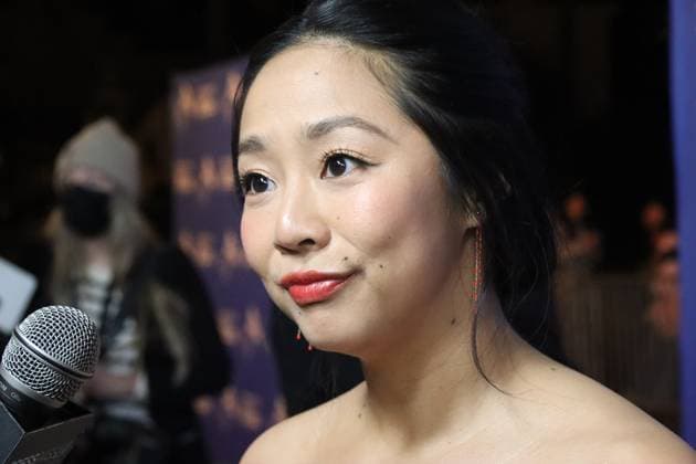 February 15, 2023, Santa Barbara, California, U.S: Stephanie Hsu, star of the highly acclaimed film Ã¢â‚¬oeEverything Everywhere All at OnceÃ¢â‚¬Â, brings beauty and charm to the Santa Barbara International Film FestivalÃ¢â‚¬â ¢s Red Carpet on February 15, 2023 and the historic Arlington Theater, where she has come to accept the Virtuosos Award, which honors Ã¢â‚¬oeup-and-comingÃ¢â‚¬Â actors for achieving a breakthrough performance. Santa Barbara U.S. - ZUMAk144 20230215_znp_k144_028 Copyright: xAmyxKatzx