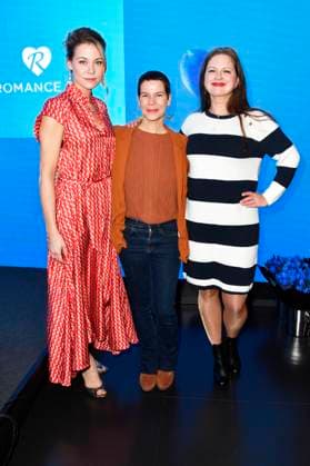 Jessica Ginkel, Anne Düe und Josephine Schmidt bei der Verleihung des Blaue Blume Award 2023 im The Reed. Berlin, 15.02.2023