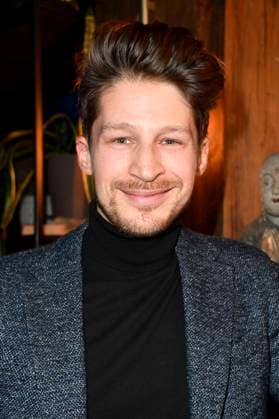 Oliver Bender bei der Verleihung des Blaue Blume Award 2023 im The Reed. Berlin, 15.02.2023
