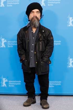 Entertainment Themen der Woche KW07 Peter Dinklage beim Photocall zum Kinofilm She Came to Me auf der Berlinale 2023 73. Internationale Filmfestspiele Berlin im Hotel Grand Hyatt. Berlin, 16.02.2023 *** Peter Dinklage at the photocall for the feature film She Came to Me at the Berlinale 2023 73 Berlin International Film Festival at the Hotel Grand Hyatt Berlin, 16 02 2023 Foto:xD.xBedrosianx xFuturexImage