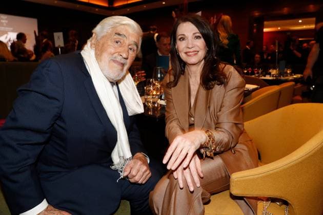 Galadinner zu Ehren von Schauspieler Mario Adorf Mario Adorf und Iris Berben Galadinner zu Ehren von Schauspieler Mario Adorf im Hotel Adlon Berlin *** Gala dinner in honor of actor Mario Adorf Mario Adorf and Iris Berben Gala dinner in honor of actor Mario Adorf at the Hotel Adlon Berlin Copyright: xEventpressxGolejewskix