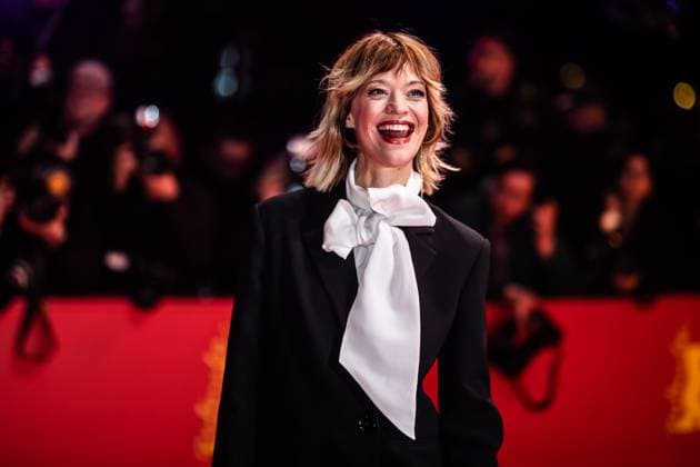 Berlin 73. Berlinale, Berlin, Eroeffnungsgala, Roter Teppich, Red Carpet, Berlinale Palast, 16.02.2023 73. Berlinale, Berlin, Eroeffnungsgala, Roter Teppich, Red Carpet, Berlinale Palast, Heike Makatsch, 16.02.2023, *** Berlin 73 Berlinale, Berlin, opening gala, red carpet, red carpet, Berlinale Palast, 16 02 2023 73 Berlinale, Berlin, opening gala, red carpet, red carpet, Berlinale Palast, Heike Makatsch, 16 02 2023, Copyright: xEibner-Pressefotox EP_JBH