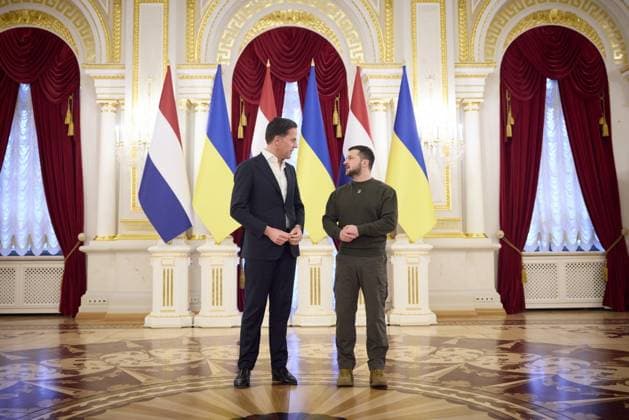 News Themen der Woche KW07 Ukrainian President Volodymyr Zelensky meets with Prime Minister of the Netherlands Mark Rutte in Kyiv Ukrainian President Volodymyr Zelensky meets with Prime Minister of the Netherlands Mark Rutte in Kyiv on Feb. 17, 2023. Photo by PRESIDENT OF UKRAINE apaimages Kyiv Kyiv Ukraine 170223_Kyiv_UPO_00 (10).jpeg Copyright: xapaimagesxPRESIDENTxOFxUKRAINEx xapaimagesx
