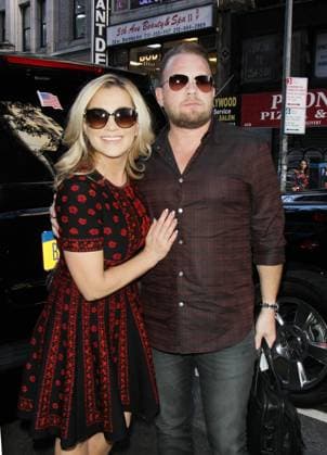 NEW YORK, NY-August 22: Kellie Pickler & Kyle Jacobs at Today Show to talk about reality show on CMT I Love Kellie Pickler in New York. August 22, 2016. Copyright: xx