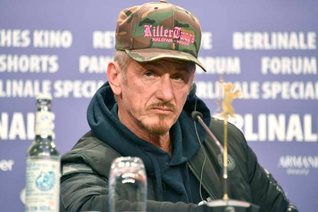 Bilder des Jahres 2023, Entertainment 02 Februar Entertainment Themen der Woche KW07 Entertainment Bilder des Tages Sean Penn bei der Pressekonferenz zum Dokumentarfilm Superpower auf der Berlinale 2023 73. Internationale Filmfestspiele Berlin im Hotel Grand Hyatt. Berlin, 18.02.2023 *** Sean Penn at the press conference for the documentary Superpower at the Berlinale 2023 73 Berlin International Film Festival at the Hotel Grand Hyatt Berlin, 18 02 2023. Foto:xN.xKubelkax xFuturexImage