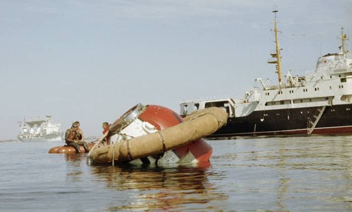 Volynov and Zholobov 17473 08.06.1976 Acting out cosmonaut rescue in a splashdown. Minutes later Pilot-Cosmonauts of the U.S.S.R. Colonel Boris Volynov and Lieutenant-Colonel Vitaly Zholobov will open the descent module latch to be evacuated to a nearby rescue vessel. Fedorov Sputnik Russia  Copyright: xFedorovx