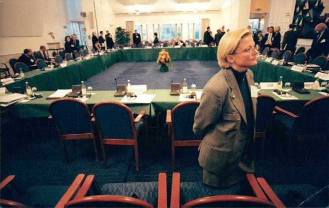 Stockholm 1996-10-20 Miljöminister Anna Lindh (S) vid ministermötet pa Östersjökonferensen Stockholm Sverige x20260x *** Stockholm 1996 10 20 Minister for the Environment Anna Lindh S at the Ministerial Meeting at the Baltic Sea Conference Stockholm Sweden x20260x  Copyright: xUlfxBerglund TTx LINDH ÖSTERSJÖKONFERENS