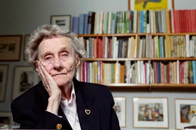Astrid Lindgren, Swedish writer of childrens books, in her home in Stockholm, Sweden. STOCKHOLM SVERIGE x1014x *** Astrid Lindgren, Swedish writer of childrens books, in her home in Stockholm, Sweden STOCKHOLM SVERIGE x1014x  Copyright: xTobiasxRöstlundx xTTx x ASTRID LINDGREN