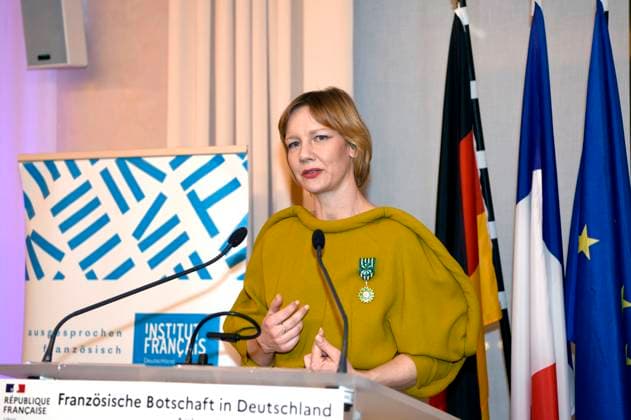 Sandra Hüller bei der Verleihung des Ordre des Arts et des Lettres an Sandra Hüller und Vicky Krieps im Rahmen der Berlinale 2023 73. Internationale Filmfestspiele Berlin in der französischen Botschaft. Berlin, 20.02.2023