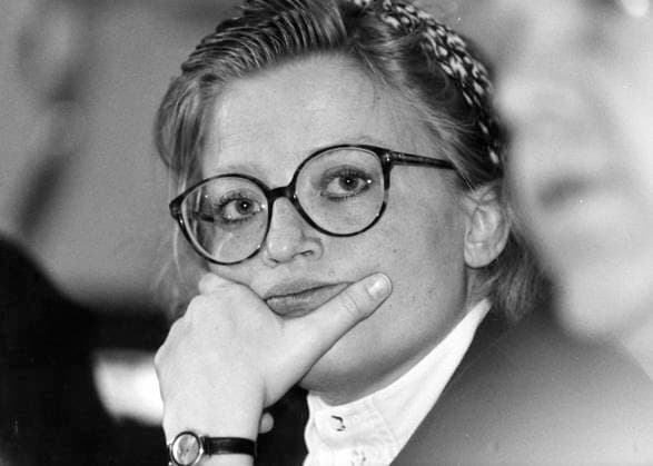 STOCKHOLM 20030911 (ARKIV 19900327) - Utrikesminister Anna Lindh har avlidit efter en knivattack pa varuhuset NK i Stockholm pa onsdagseftermiddagen SVERIGE x1008x *** STOCKHOLM 20030911 ARCHIVE 19900327 Foreign Minister Anna Lindh has died after a knife attack at the NK department store in Stockholm on Wednesday afternoon SWEDEN x1008x  Copyright: xANDERSxHOLMSTRÖMx ANNA LINDH