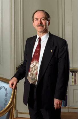 SCANPIX SWEDEN,1999-12-09. Nobelpristagare 1999. Gerardus t Hooft, Nobelpristagare i fysik. författare x50010x *** SCANPIX SWEDEN,1999 12 09 1999 Nobel Laureate Gerardus t Hooft, Nobel Laureate in Physics author x50010x  Copyright: xJanerikxHenriksson TTx 50010