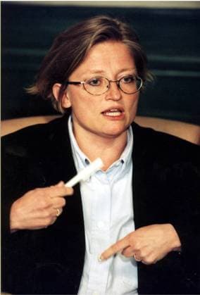STOCKHOLM 19950518 - Miljöminister Anna Lindh, informerar om regeringens planer för slutförvaring av kärnbränsle STOCKHOLM Sverige x50518x *** STOCKHOLM 19950518 Minister for the Environment, Anna Lindh, informs about the Governments plans for the final disposal of nuclear fuel STOCKHOLM Sweden x50518x  Copyright: xJanerikxHenrikssonx xTTx ANNA LINDH