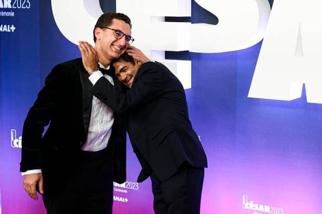 Bilder des Jahres 2023, Entertainment 02 Februar Entertainment Themen der Woche KW08 Entertainment Bilder des Tages Maxime Saada et Jamel Debbouze CELEBRITES : 48e Ceremonie des Cesar - Tapis Rouge - 24 02 2023 JBAutissier Panoramic 