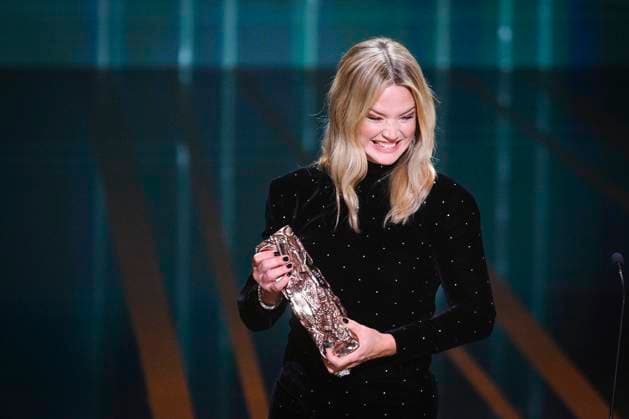 Cesar de la meilleure Actrice - Virginie Efira Revoir Paris CELEBRITES : 48e Ceremonie des Cesar - 24 02 2023 JBAutissier Panoramic 
