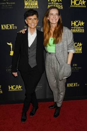 BEVERLY HILLS, CALIFORNIA - FEBRUARY 24: (L-R) Tig Notaro and Stephanie Allynne attend the Hollywood Critics Association s 2023 HCA Film Awards at Beverly Wilshire, A Four Seasons Hotel on February 24, 2023 in Beverly Hills, California. Copyright: xJeffreyxMayer JTMPhotosx