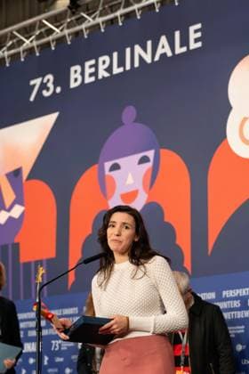 25.02.2023,Berlin,Deutschland,73.Internationalen Filmfestspiele Berlin.Die Gewinner der unabhängigen Jurys.Den Hauptpreis der Ökumenischen Jury erhält Lila AvilÃ s für ihren Film Totem