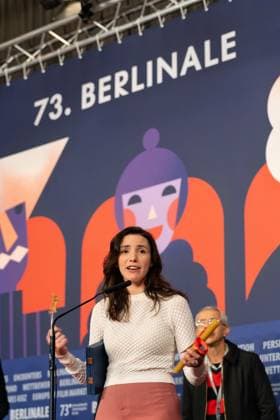 25.02.2023,Berlin,Deutschland,73.Internationalen Filmfestspiele Berlin.Die Gewinner der unabhängigen Jurys.Den Hauptpreis der Ökumenischen Jury erhält Lila AvilÃ s für ihren Film Totem