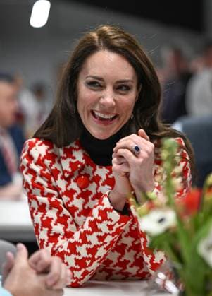 Entertainment Themen der Woche KW08 Entertainment Bilder des Tages . 25 02 2023. Cardiff, United Kingdom. Prince William & Kate Middleton, the Prince and Princess of Wales, during a visit to the Principality Stadium in Cardiff, United Kingdom, before watching the Wales V England Six Nations rugby match.  xPoolx xi-Imagesx IIM-24181-0025