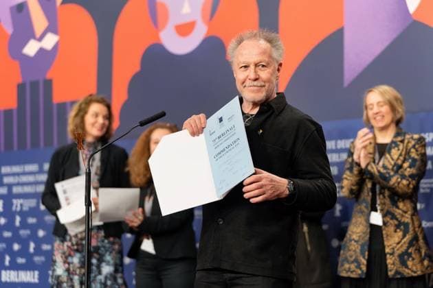 25.02.2023,Berlin,Deutschland,73.Internationalen Filmfestspiele Berlin. Die Gewinner der unabhängigen Jurys. Nicolas Philibert erhält für sein Film Sur L Adamant den Preis der Ökumenischen Jury
