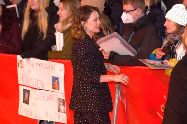 Paula Beer bei der Closing Ceremony mit Preisverleihung auf der Berlinale 2023 73. Internationale Filmfestspiele Berlin im Berlinale Palast. Berlin, 25.02.2023