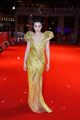 Fan Bingbing der Ankunft zur Abschluss Feier am Berlinale Palast der 73. Internationale Filmfestspiele Berlinale am 25.02.2023 in Berlin Berlinale 2023- Abschluss Feier Closing Ceremony Night