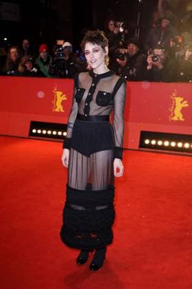 Kristen Stewart bei der Ankunft zur Abschluss Feier am Berlinale Palast der 73. Internationale Filmfestspiele Berlinale am 25.02.2023 in Berlin Berlinale 2023- Abschluss Feier Closing Ceremony Night