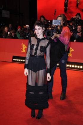 Kristen Stewart bei der Ankunft zur Abschluss Feier am Berlinale Palast der 73. Internationale Filmfestspiele Berlinale am 25.02.2023 in Berlin Berlinale 2023- Abschluss Feier Closing Ceremony Night
