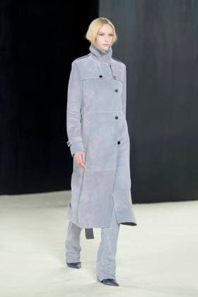 Milan, Milan Fashion Week, fall winter 2023 2024. Milan, Women s fashion, autumn winter 2023 2024. Salvatore Ferragamo fashion show catwalk Pictured: model  Copyright: xRiccardoxGIordanox xipa-agency.nx xmodaxmilanox IPA_IPA36355475