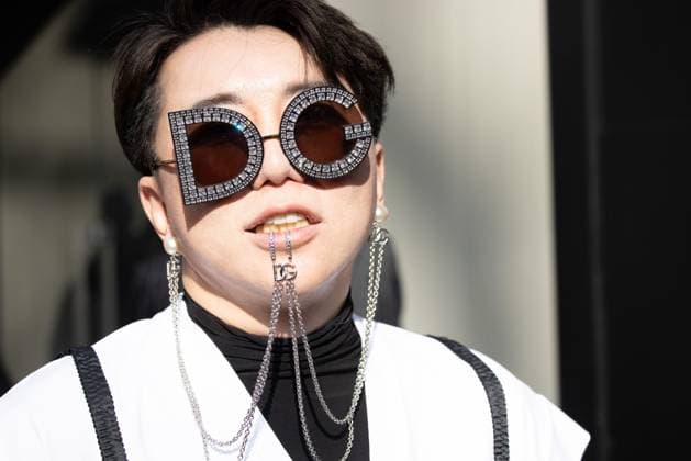 Entertainment Themen der Woche KW08 February 25, 2023, Milano, Italy: A guest is sean at Dolce &amp; Gabbana fashion show, Milan Fashion Week Womenswear Fall Winter 2023 2024 Ã‚ Photo: . Milano Italy  - ZUMAl164 20230225_zsa_l164_980 Copyright: xCinziaxCamelax
