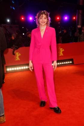 Berlinale Closing Night und Award Ceremony Thea Ehre auf dem roten Teppich bei der Berlinale Closing Night und Award Ceremony im Rahmen der 73. Berlinale im Berlinale Palast in Berlin. Copyright: xEventpressxGolejewskix