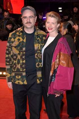 Bas Devos und Maaike Neuville bei der Closing Ceremony mit Preisverleihung auf der Berlinale 2023 73. Internationale Filmfestspiele Berlin im Berlinale Palast. Berlin, 25.02.2023